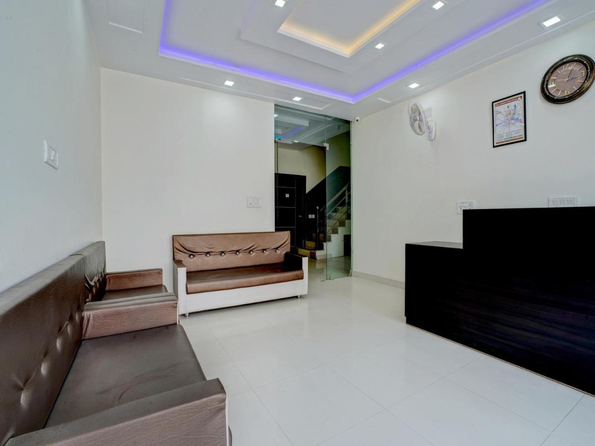 Hotel The Orient Tree, Agra Агра Екстериор снимка